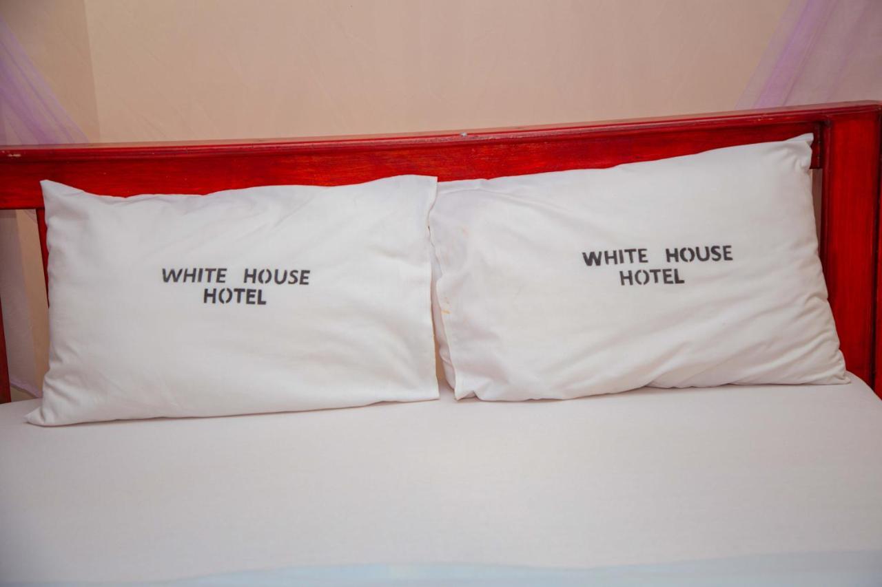 Kilimanjaro White House Hotel Моши Екстериор снимка